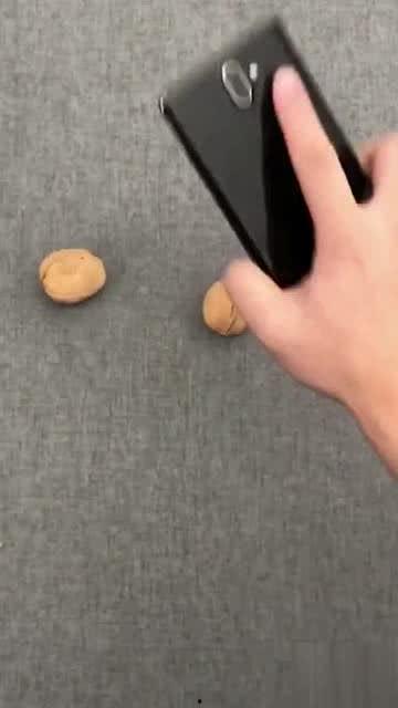 砸手机的图片,情感与科技的碰撞